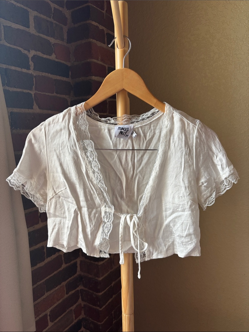 Princess Polly White Lace Tie-Front Cropped Blouse Size 2